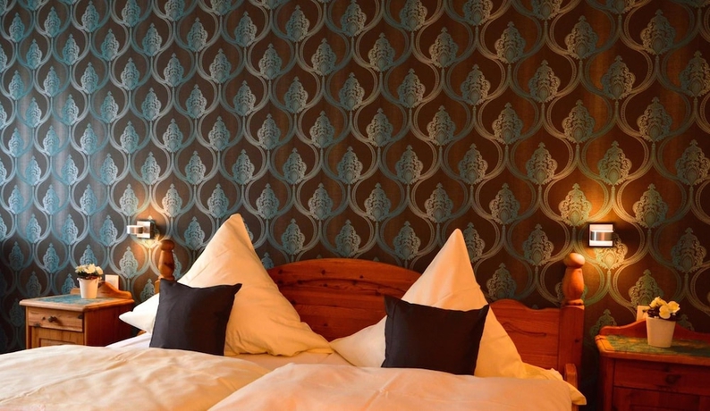 Imagen de la habitación del Hostal G&auml;stehaus Des Haus Krone. Foto 9