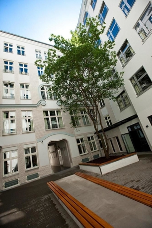 Imagen de los exteriores del Hostal Generator Berlin Mitte. Foto 17