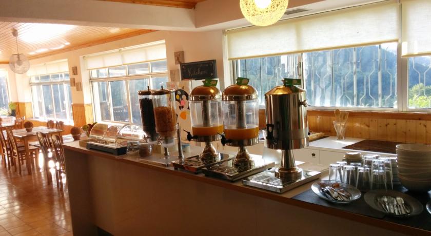 Imagen general del Hostal Gerês. Foto 6