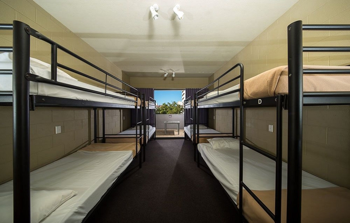 Imagen de la habitación del Hostal Gilligan's Backpackers Hotel and Resort. Foto 5