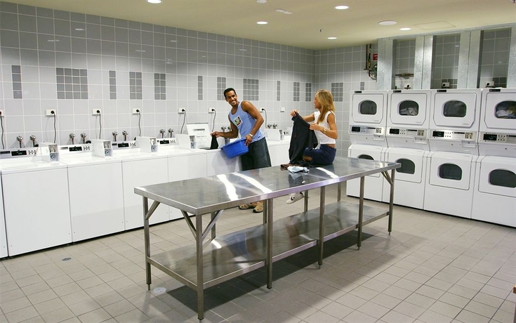 Imagen de los interiores del Hostal Gilligan's Backpackers Hotel and Resort. Foto 8
