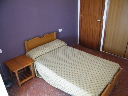 Imagen general del Hostal Gloria, Meng&iacute;bar. Foto 8