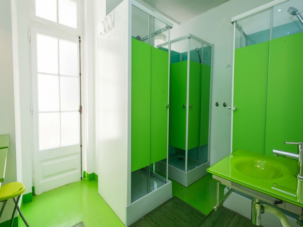 Imagen de la habitación del Hostal Golden Tram 242 Lisbonne Hostel. Foto 13