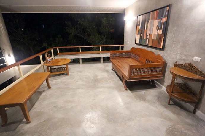 Imagen de los interiores del Hostal Gongkaew Huenkum Hotel. Foto 11