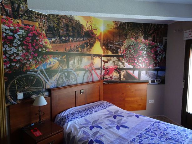 Imagen de la habitación del Hostal Gonzalez. Foto 20