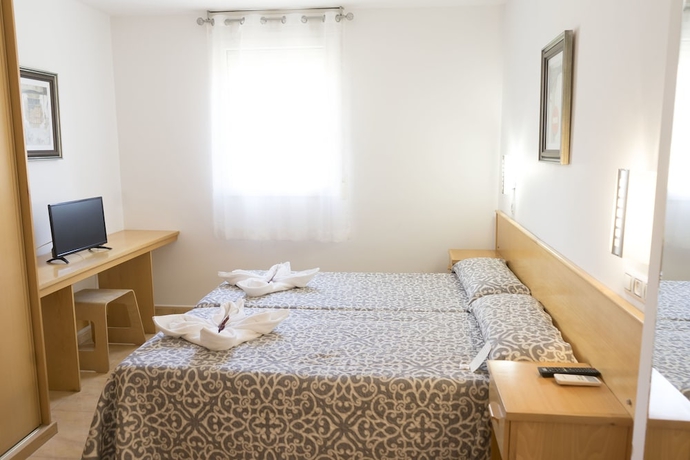 Imagen de la habitación del Hostal Goyesco Plaza. Foto 14