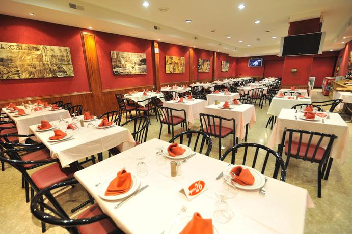 Imagen del bar/restaurante del Hostal Goyma Hostal I. Foto 2