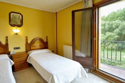 Imagen de la habitación del Hostal Goyo Garray. Foto 14