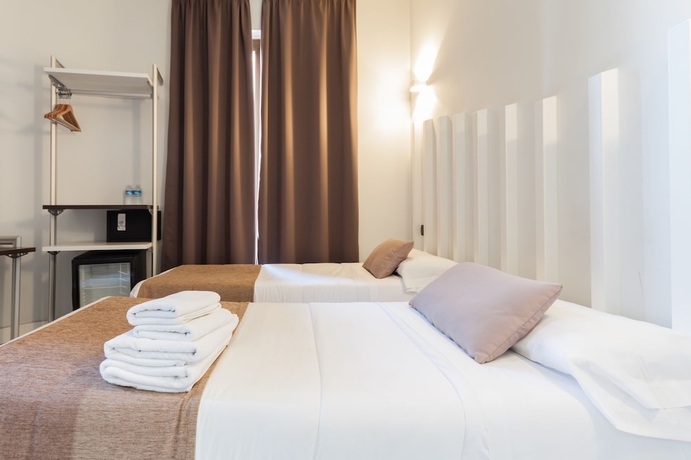 Imagen de la habitación del Hostal Gran Via 44. Foto 9