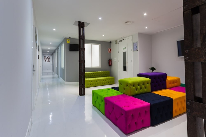 Imagen de los interiores del Hostal Gran Via 44. Foto 14