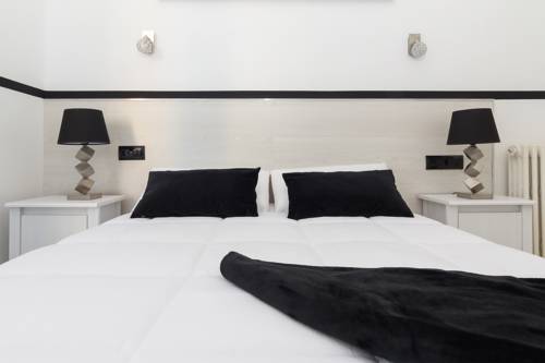 Imagen general del Hostal Gran Via 63 Rooms. Foto 2