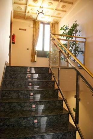 Imagen general del Hostal Granada, Salamanca. Foto 8