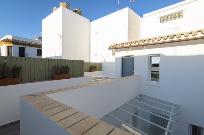 Imagen de la habitación del Hostal Gravina, Tarifa. Foto 5