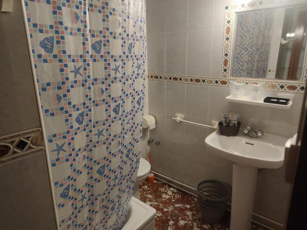 Imagen general del Hostal Grimaldos. Foto 12