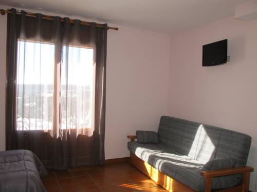Imagen de la habitación del Hostal Gúdar. Foto 11