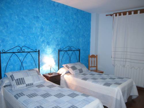 Imagen de la habitación del Hostal Gúdar. Foto 12