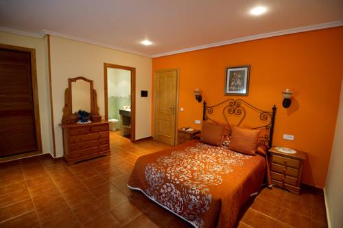 Imagen de la habitación del Hostal Guadiana, Ruidera. Foto 7