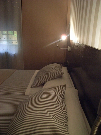 Imagen de la habitación del Hostal Gud Salamanca. Foto 6