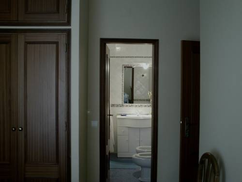 Imagen de la habitación del Hostal Guest House Capit&atilde;o Mor. Foto 5