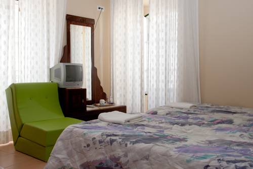 Imagen de la habitación del Hostal Guest House Capit&atilde;o Mor. Foto 8