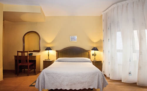 Imagen general del Hostal Guzmán El Bueno. Foto 8