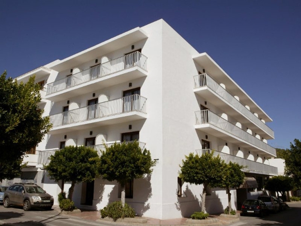 Imagen general del Hostal HOSTAL CERVANTES. Foto 2