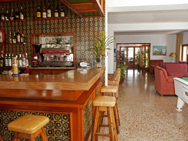 Imagen general del Hostal HOSTAL CERVANTES. Foto 3