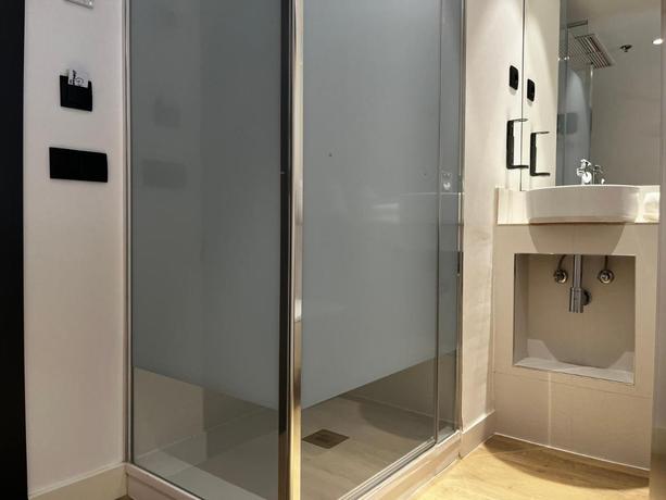 Imagen de la habitación del Hostal HS Madrid Centro Atocha. Foto 4