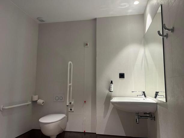 Imagen de la habitación del Hostal HS Madrid Centro Atocha. Foto 8