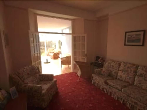 Imagen del bar/restaurante del Hostal Headlands - Room Only Accommodation. Foto 2