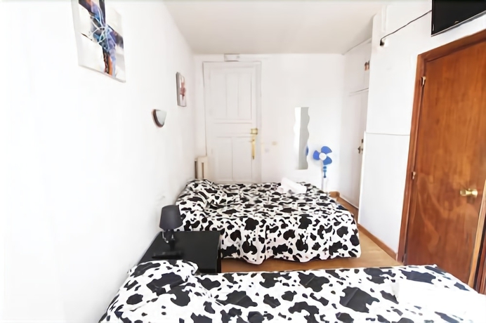 Imagen de la habitación del Hostal Helena 2. Foto 10