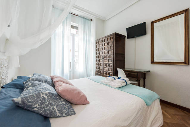 Imagen de la habitación del Hostal Hispano Gran Vía. Foto 2