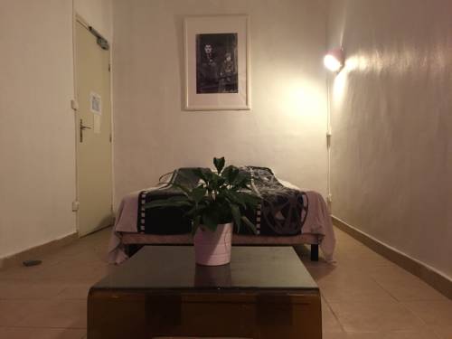 Imagen de la habitación del Hostal Hôtel Du Globe. Foto 11