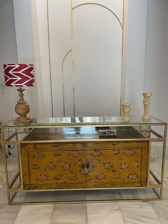 Imagen de los interiores del Hostal Hom Museo. Foto 14