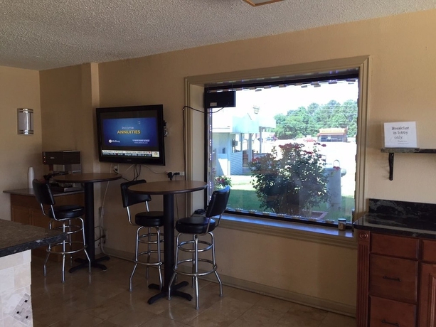 Imagen de los interiores del Hostal Home Lodge. Foto 15
