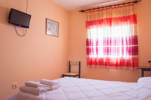 Imagen general del Hostal Horizonte, Es Castell. Foto 4