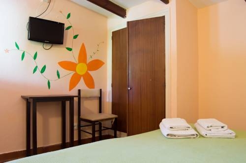 Imagen general del Hostal Horizonte, Es Castell. Foto 8