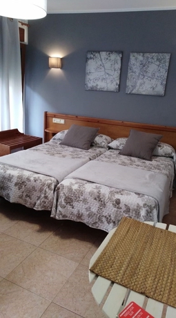 Imagen de la habitación del Hostal Hospedaje Torre&oacute;n. Foto 15