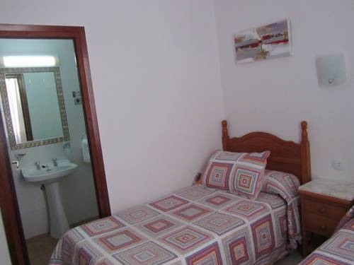 Imagen de la habitación del Hostal Hospedaje Villanueva. Foto 49