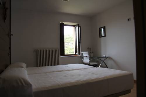 Imagen de la habitación del Hostal Hospederia Seminario Conciliar De San Juli&aacute;n. Foto 1