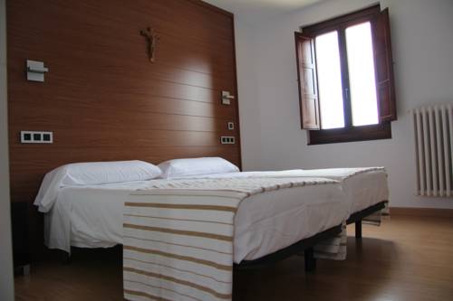 Imagen de la habitación del Hostal Hospederia Seminario Conciliar De San Juli&aacute;n. Foto 3