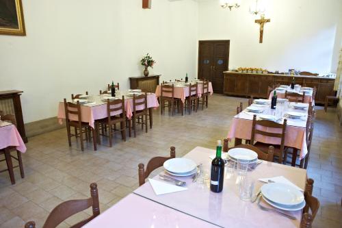 Imagen del bar/restaurante del Hostal Hospederia Via Lucis. Foto 2