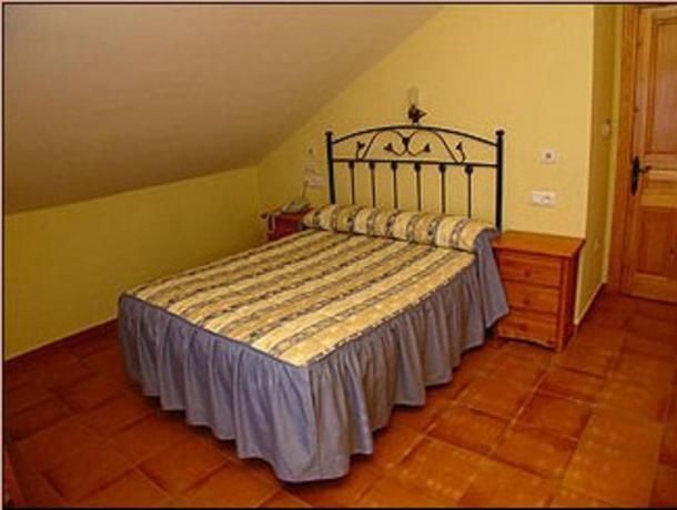 Imagen general del Hostal Hospeder&iacute;a El Cantio. Foto 13