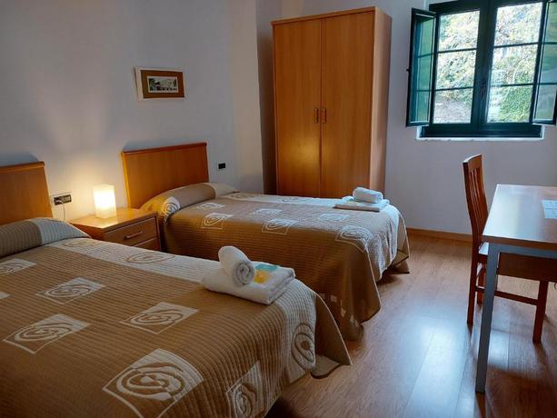 Imagen de la habitación del Hostal Hospeder&iacute;a Externa del Monasterio. Foto 3