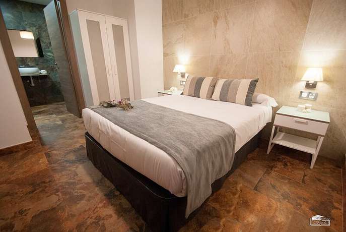 Imagen de la habitación del Hostal Hospedería Los Angeles. Foto 5