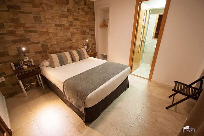 Imagen de la habitación del Hostal Hospedería Los Angeles. Foto 13