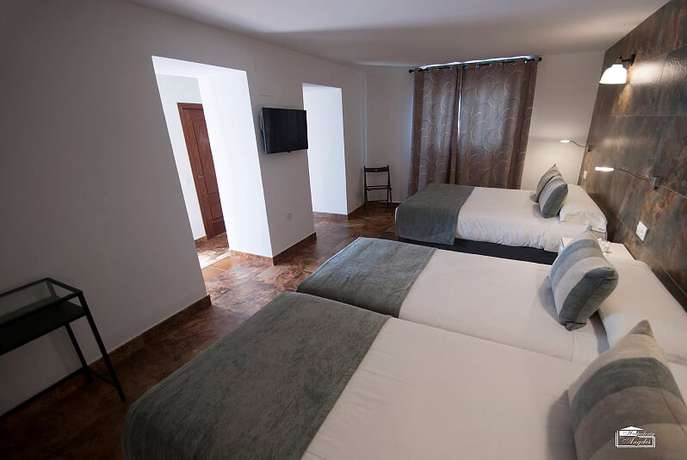 Imagen de la habitación del Hostal Hospedería Los Angeles. Foto 26