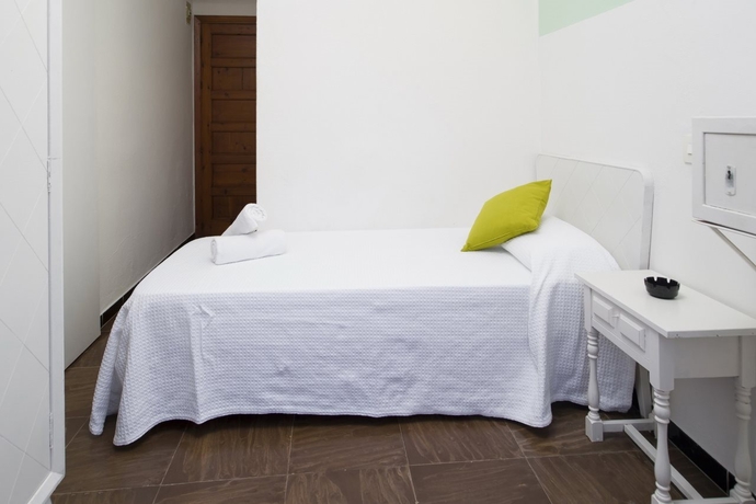 Imagen general del Hostal Hostal Alicante, San Antonio [Centro]. Foto 3