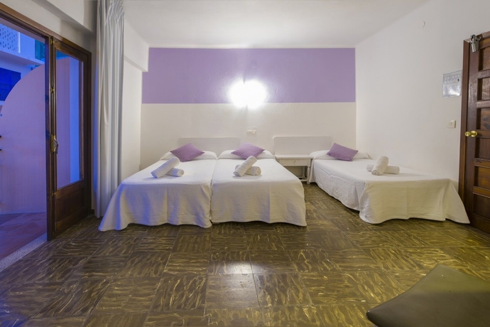 Imagen general del Hostal Hostal Alicante, San Antonio [Centro]. Foto 16