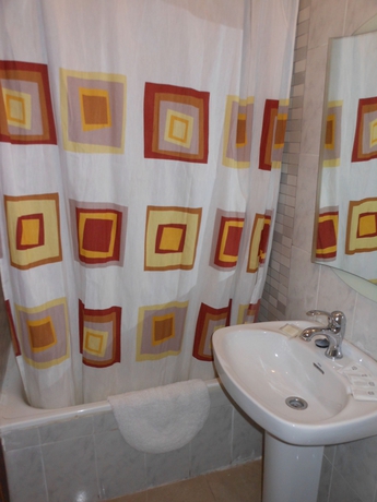 Imagen de la habitación del Hostal Hostal Alicante, Valencia. Foto 12